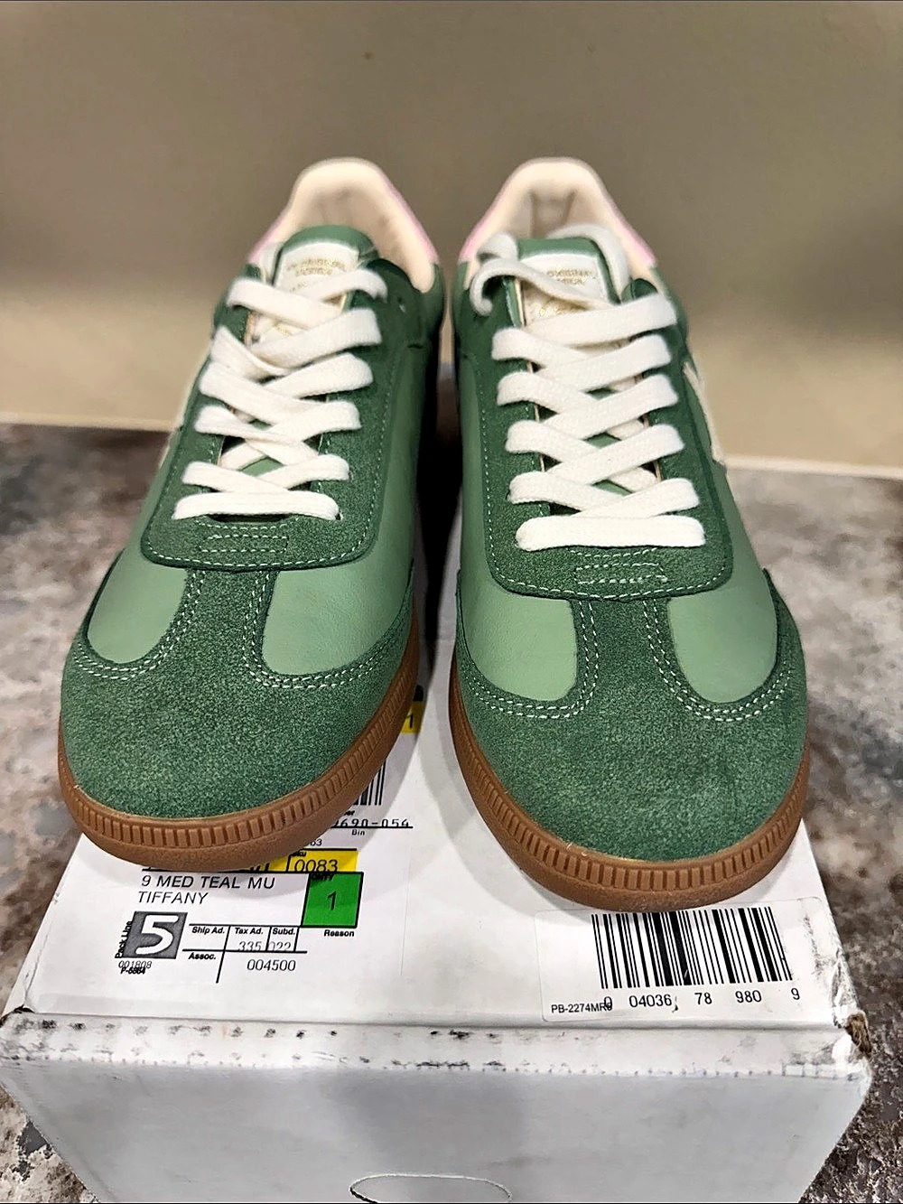 Vintage Havana Ball Star Green & Pink Sneakers US 9 New